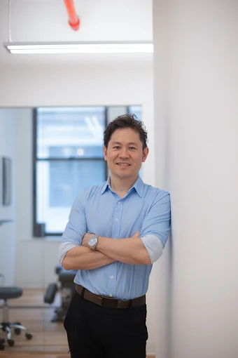 Dr. Leo Uemura